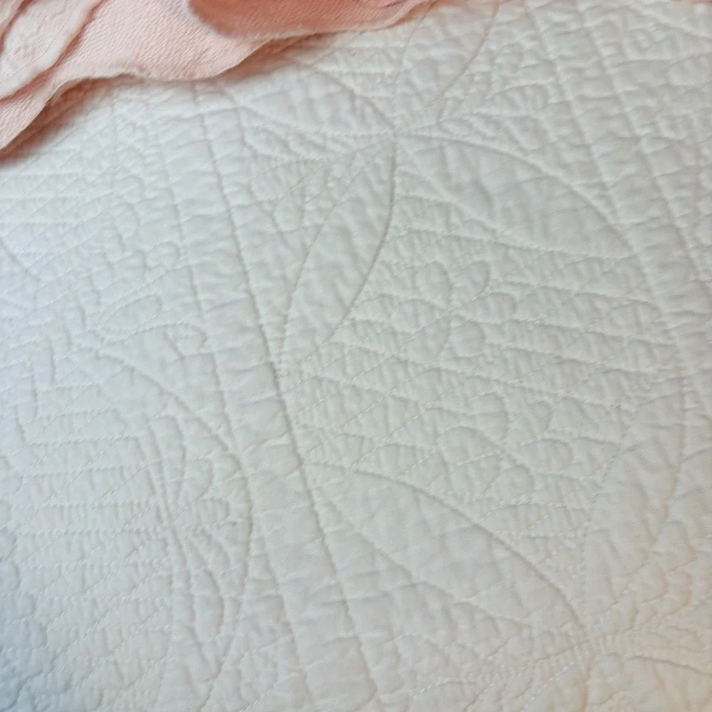 JCP Home Matelasse Coverlet And Pillow Sham Twin Soft Pink Scalloped 1 Of 2 Sets